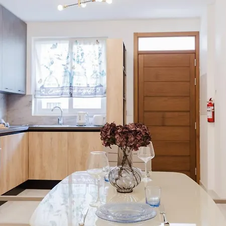 Mellieha 1bed With Outside Terrace By Homely! *