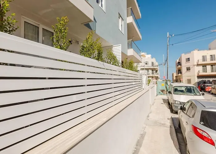 Mellieha 1bed With Outside Terrace By Homely! Apartment Ix-Xaghra ta' Barra